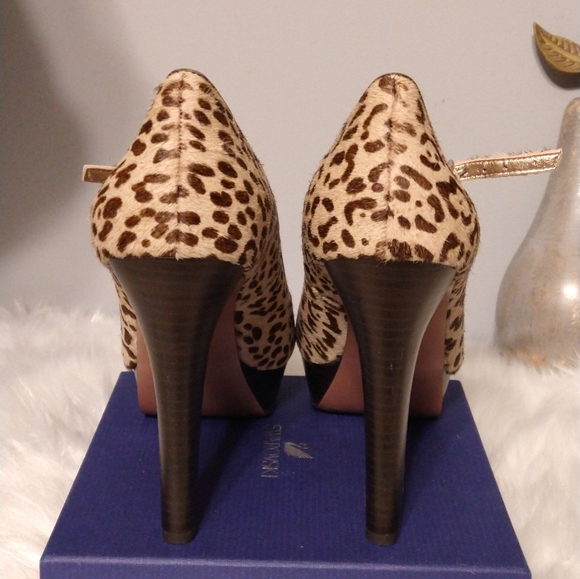 BCBGeneration Platform Peep Toe Heels - Picture 4 of 9